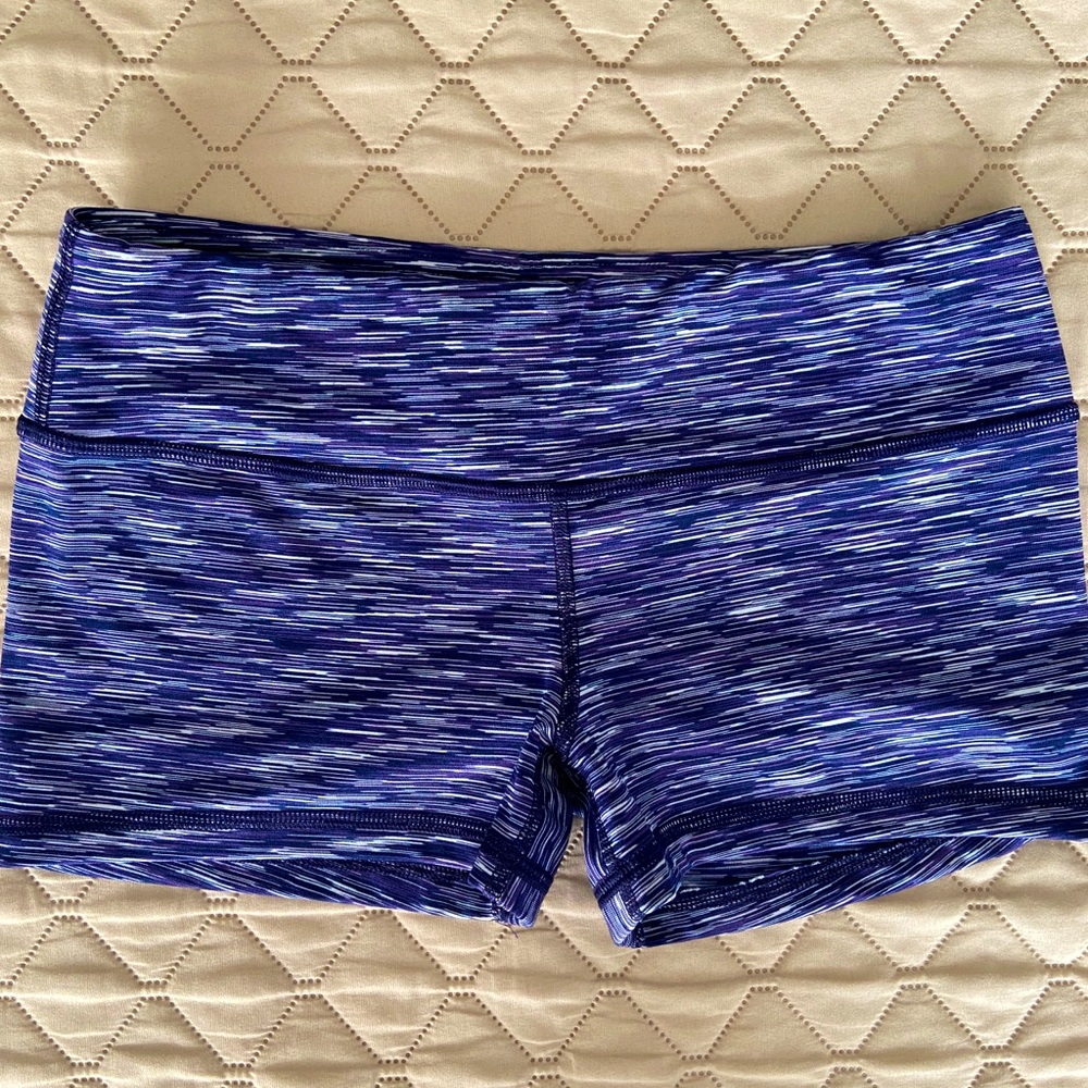 FLEO Original Shorts in Medium